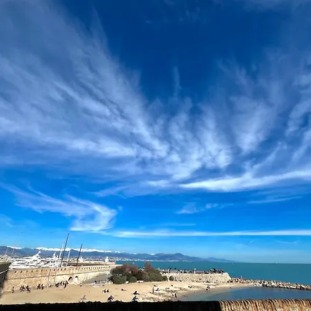 Old - 1 Bedroom - 4 People Apartment Antibes